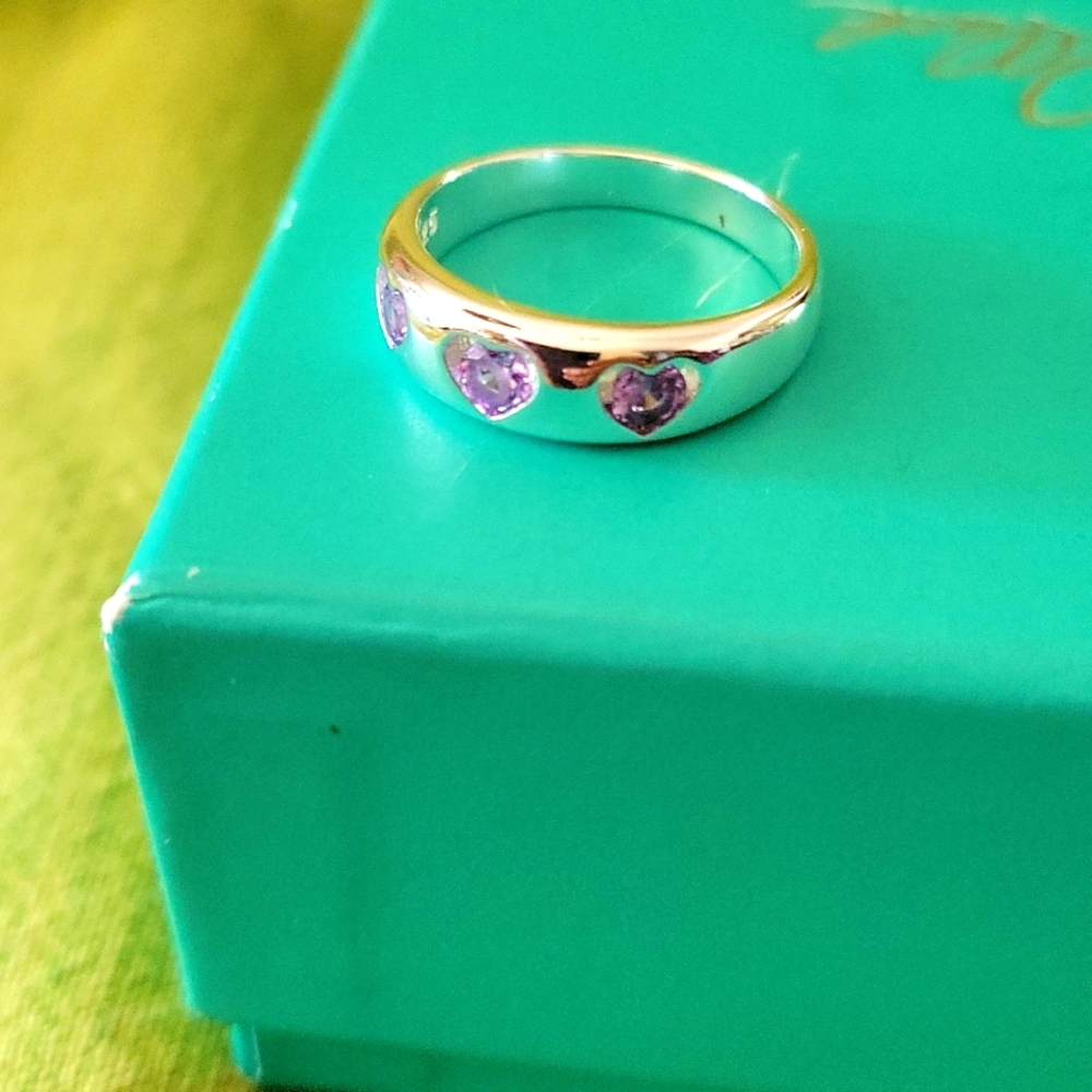 Beautiful Ring - image 1